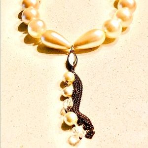 Large Pearl Choker Necklace